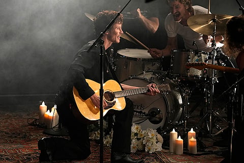 2024 MTV VMAs: Shawn Mendes performs "Nobody Knows"